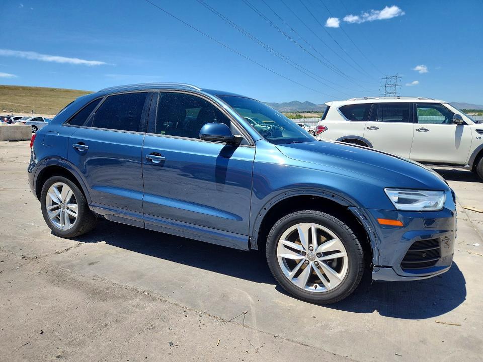 2017 AUDI Q3 PREMIUM — Фото 4 из 14