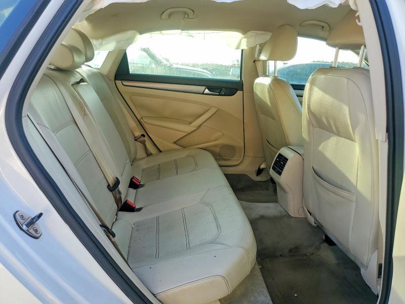 2014 VOLKSWAGEN PASSAT SE — Фото 10 из 12