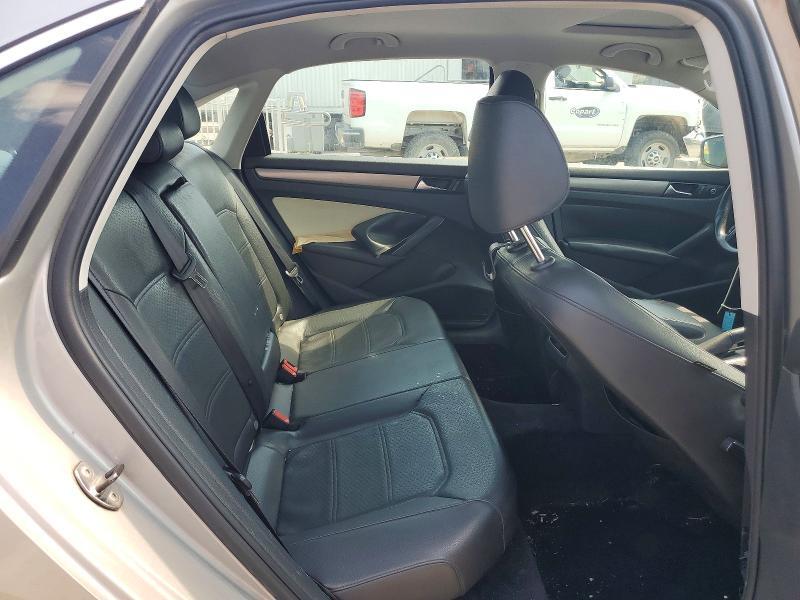 2014 VOLKSWAGEN PASSAT SE — Фото 10 из 12