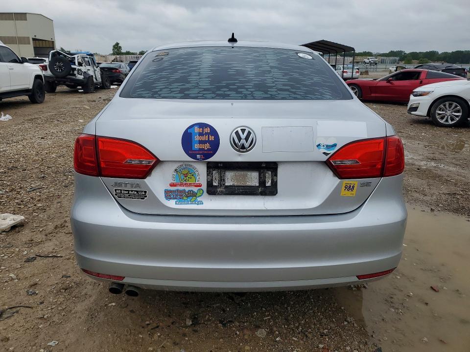2014 VOLKSWAGEN JETTA SE — Фото 6 из 13