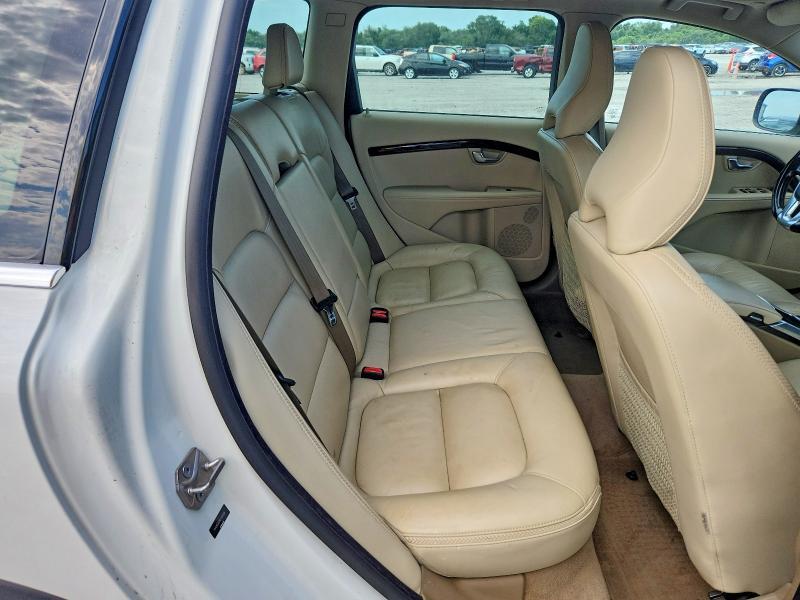 2014 VOLVO XC70 T6 — Фото 10 из 12