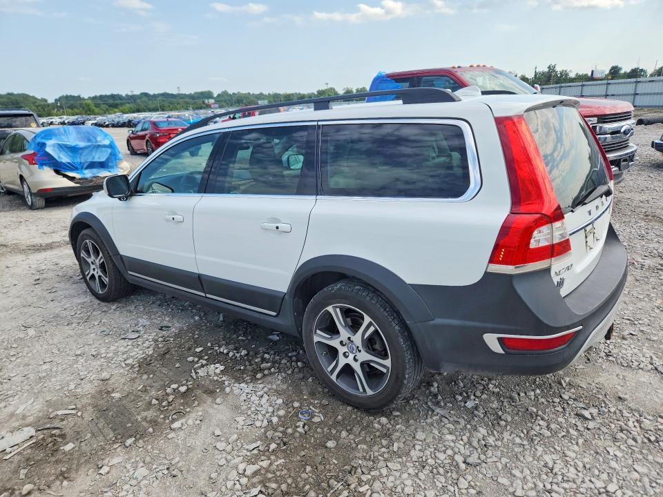 2014 VOLVO XC70 T6 — Фото 2 из 12