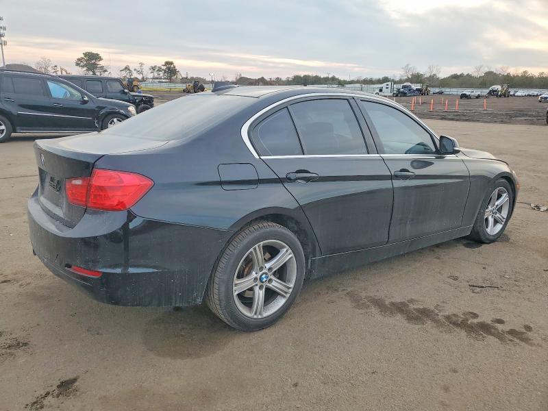 2015 BMW 328 I — Фото 3 из 12