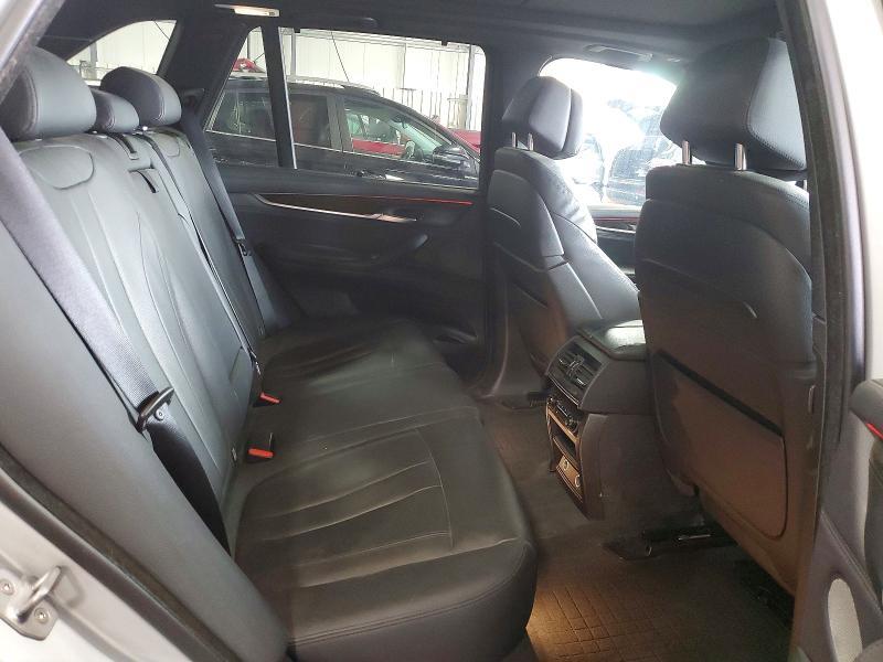 2015 BMW X5 XDRIVE50I — Фото 10 из 12