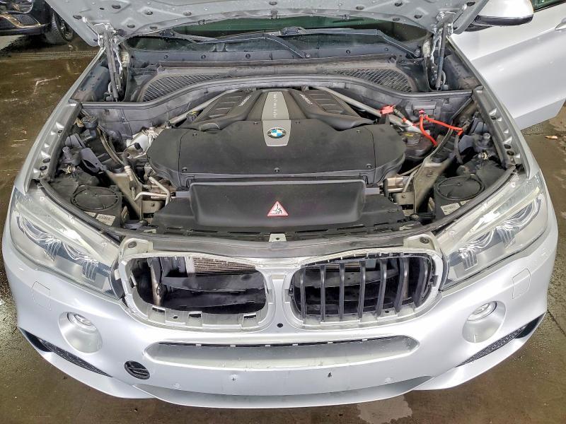 2015 BMW X5 XDRIVE50I — Фото 11 из 12