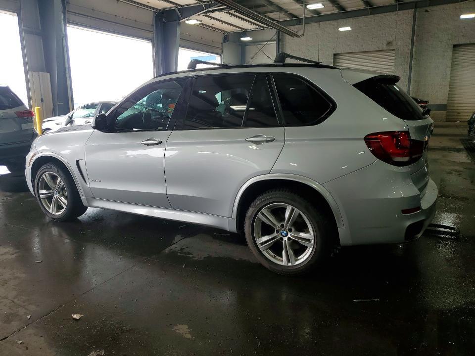 2015 BMW X5 XDRIVE50I — Фото 2 из 12