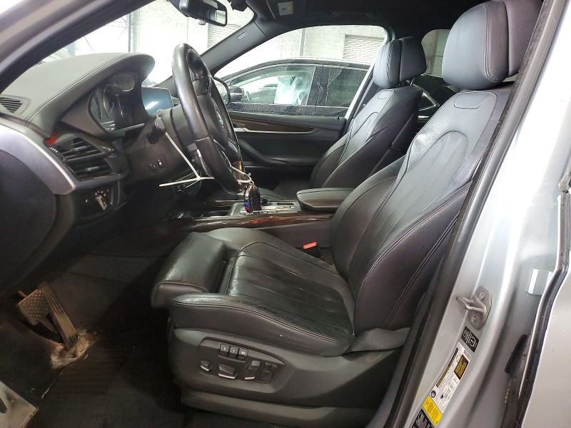 2015 BMW X5 XDRIVE50I — Фото 7 из 12