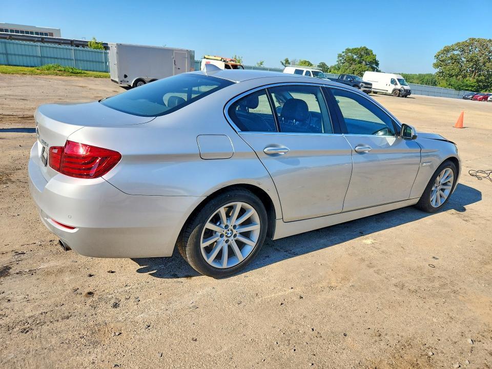 WBA5B3C52FD545480 2015 BMW 535 photo no. 3