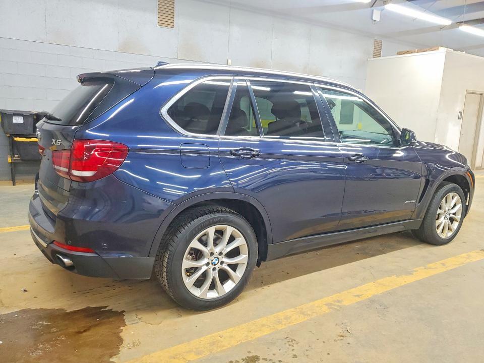 2015 BMW X5 XDRIVE35I — Фото 3 из 13