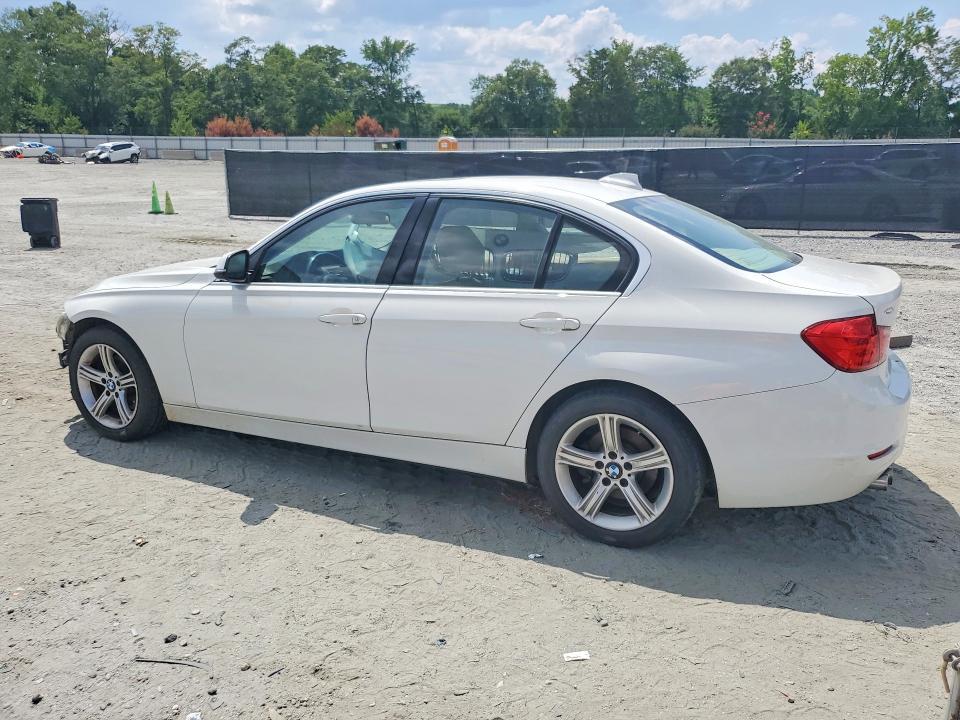 2015 BMW 328 I — Фото 2 из 13