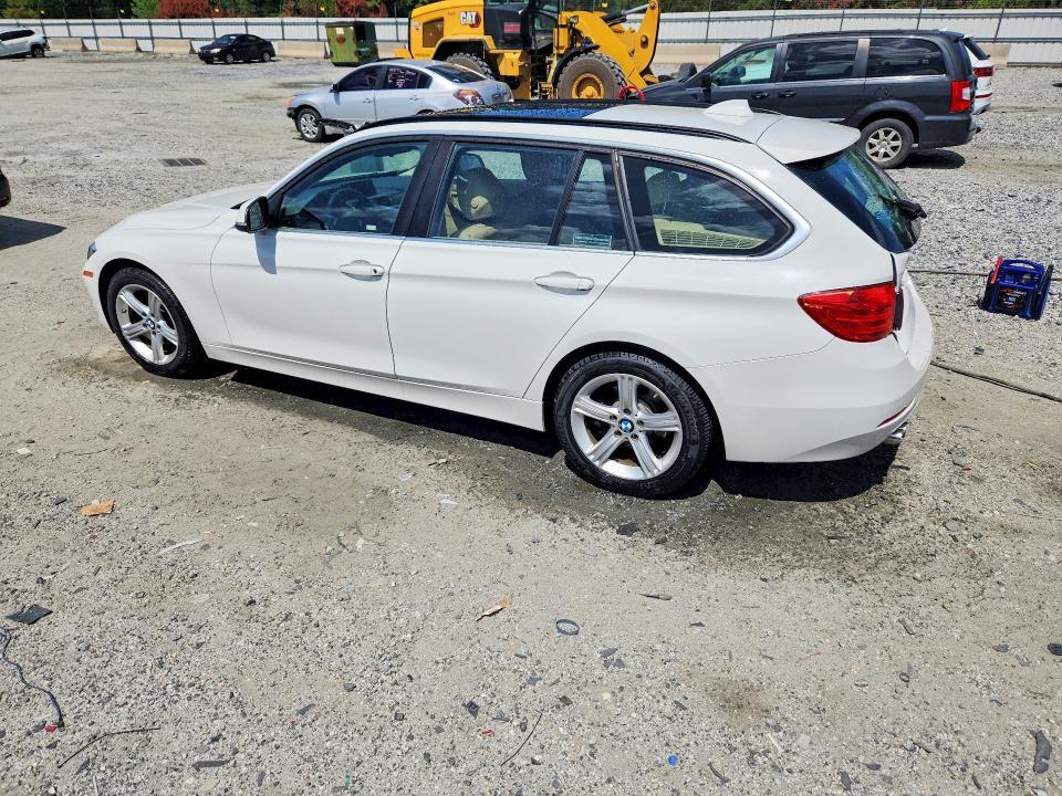 2015 BMW 328 XI — Фото 2 из 12