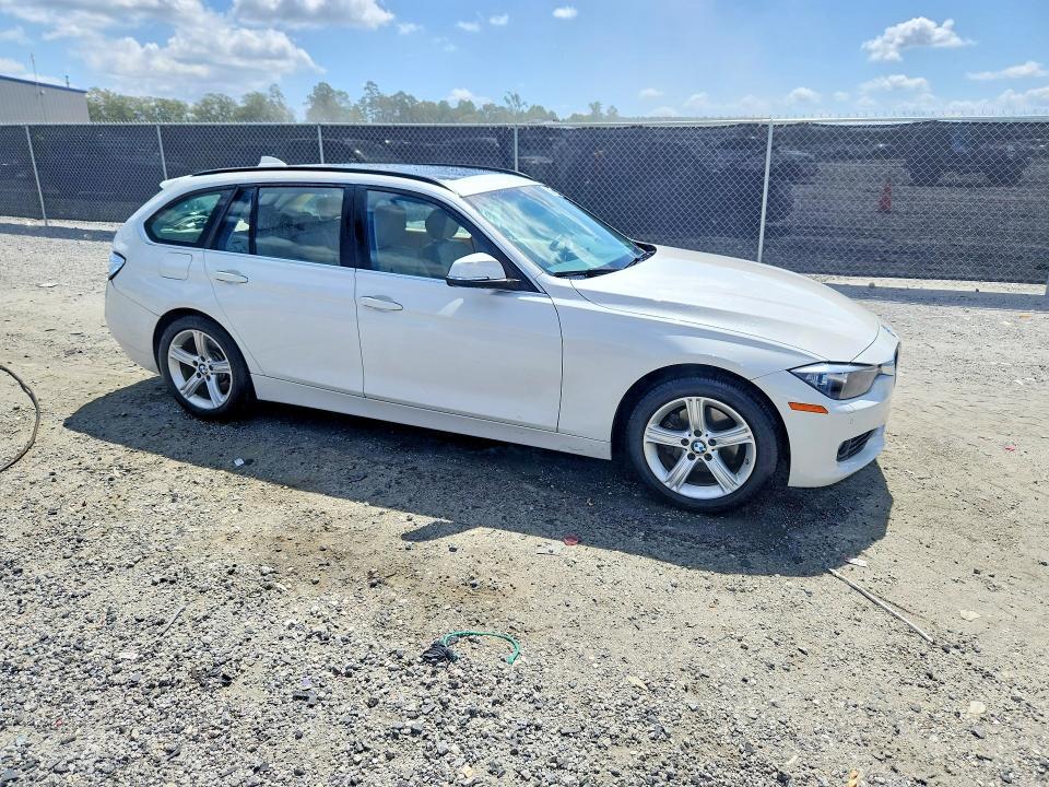 2015 BMW 328 XI — Фото 4 из 12