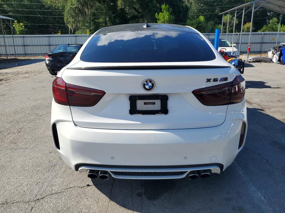 2015 BMW X6 M — Фото 6 из 13
