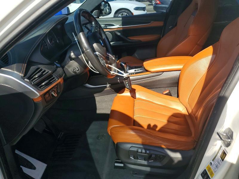 2015 BMW X6 M — Фото 7 из 13