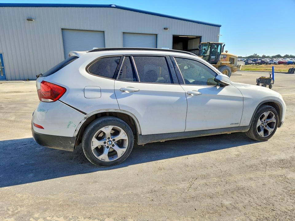2015 BMW X1 SDRIVE28I — Фото 3 из 13
