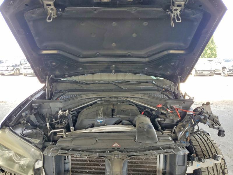 5UXKR2C53F0H39438 2015 BMW X5 photo no. 11