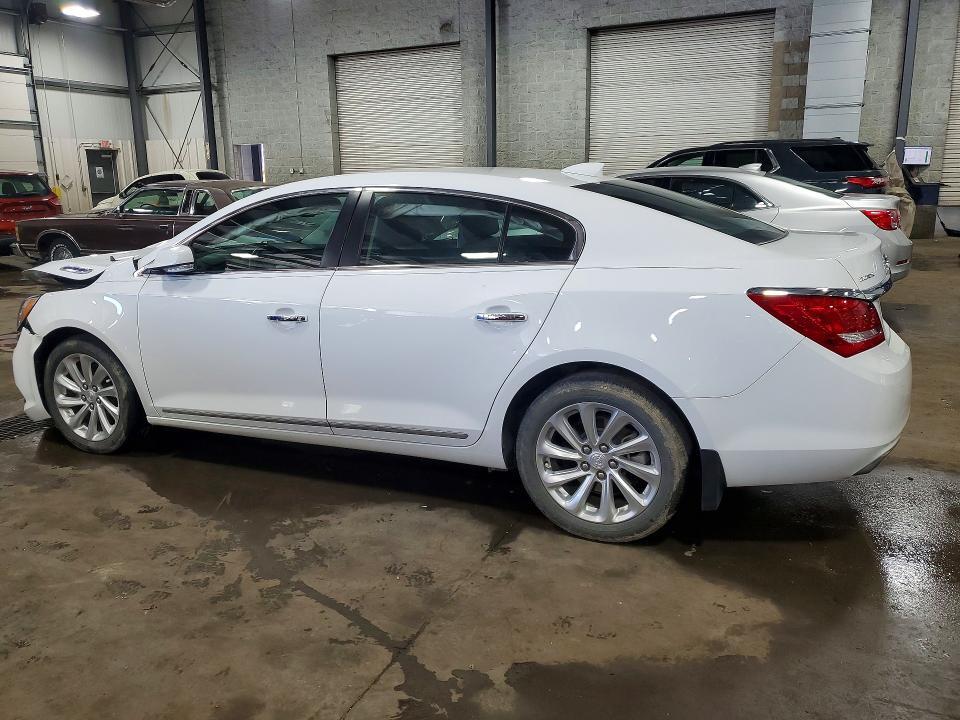 2015 BUICK LACROSSE — Фото 2 из 12