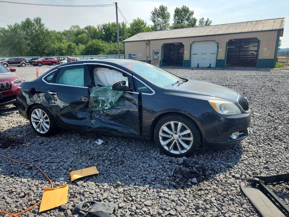 2015 BUICK VERANO PREMIUM — Фото 4 из 12