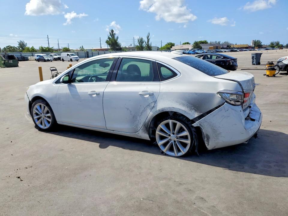 1G4PP5SK5F4133503 2015 BUICK VERANO photo no. 2