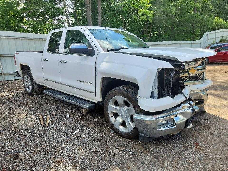 2015 CHEVROLET SILVERADO K1500 LTZ — Фото 4 из 13