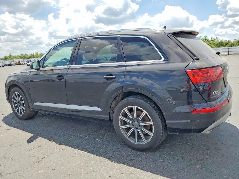 WA1LAAF75HD013409 2017 AUDI Q7 photo no. 2