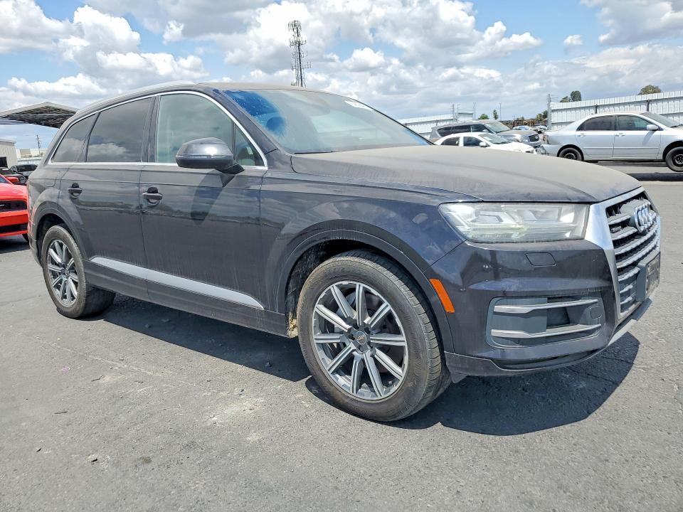 WA1LAAF75HD013409 2017 AUDI Q7 photo no. 4