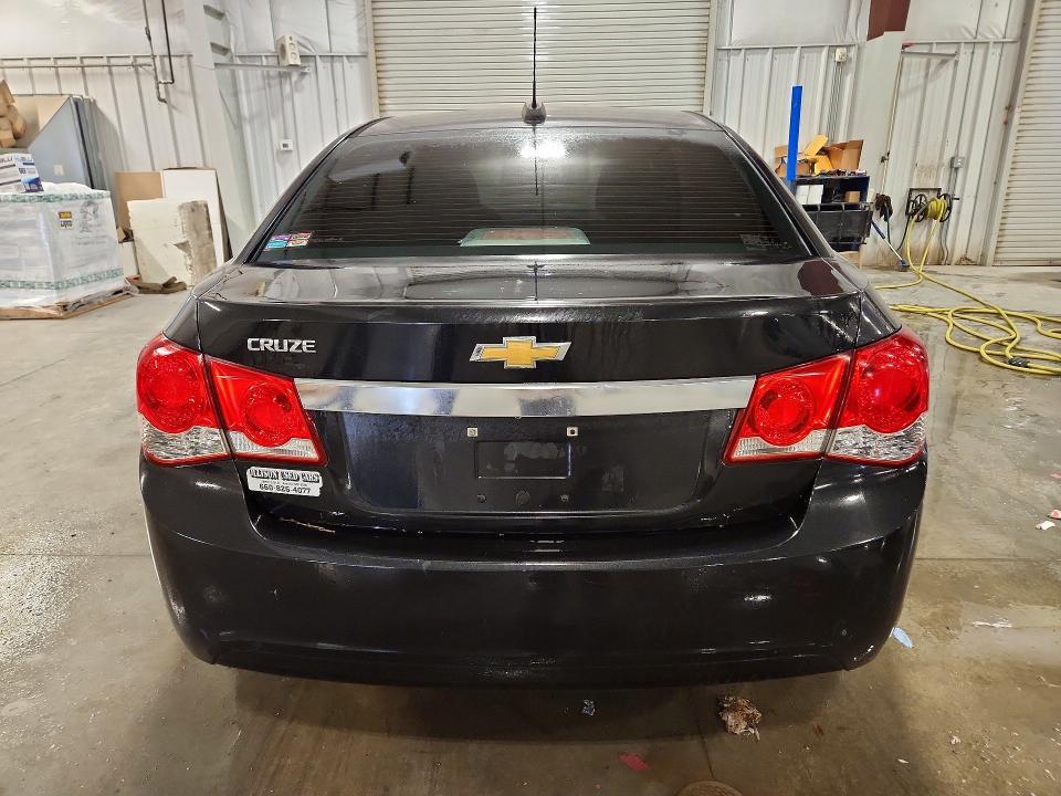 2015 CHEVROLET CRUZE LS — Фото 6 из 12