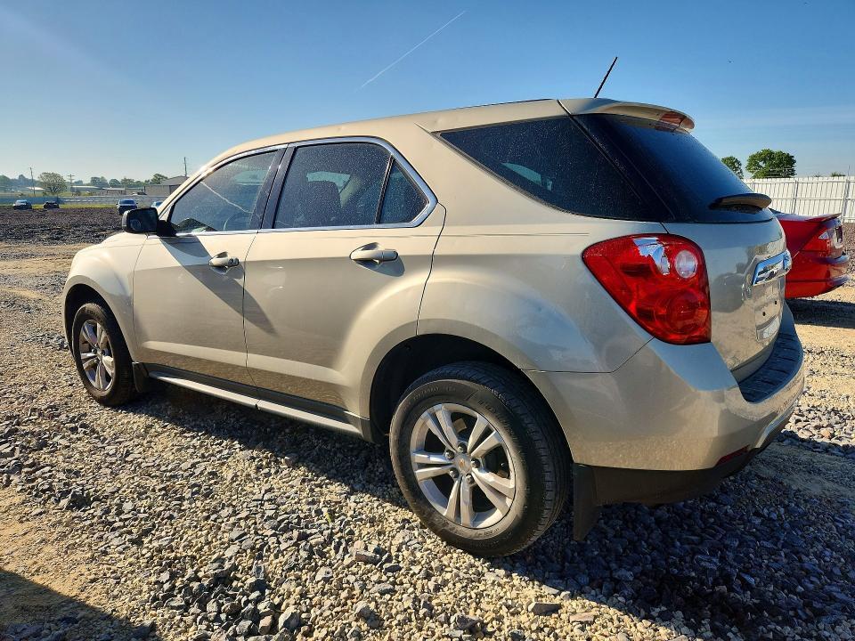 1GNALAEK5FZ125650 2015 CHEVROLET EQUINOX photo no. 2