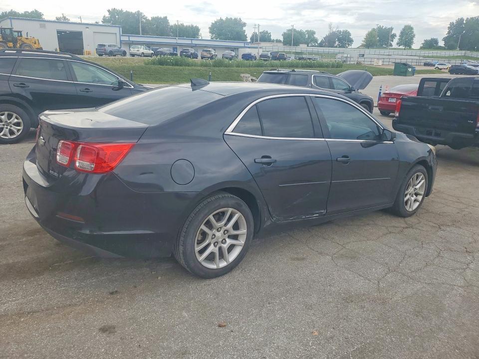 2015 CHEVROLET MALIBU 1LT — Фото 3 из 12