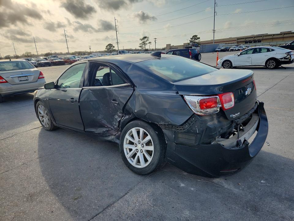 1G11D5SL3FF149207 2015 CHEVROLET MALIBU photo no. 2