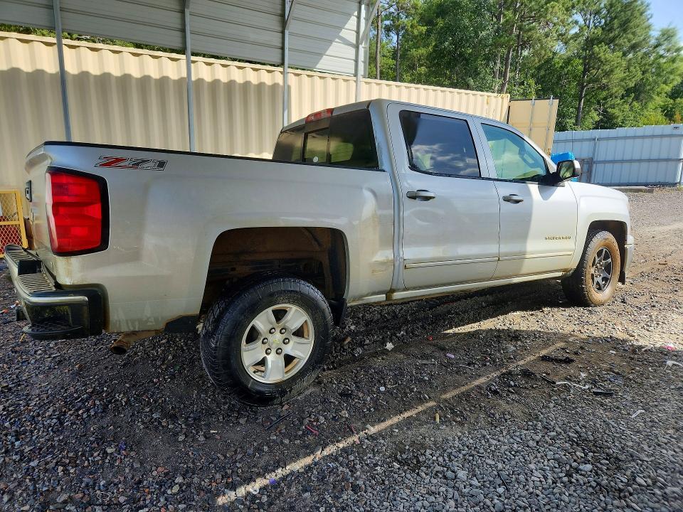 2015 CHEVROLET SILVERADO K1500 LT — Фото 3 из 12