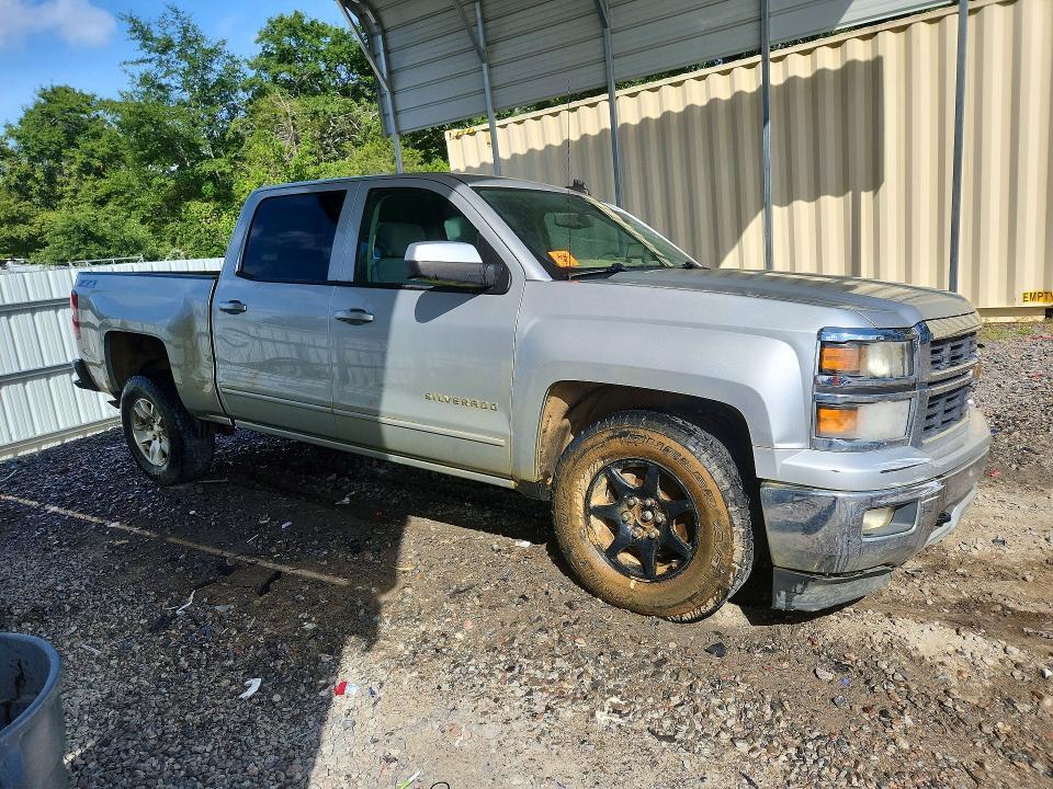 2015 CHEVROLET SILVERADO K1500 LT — Фото 4 из 12