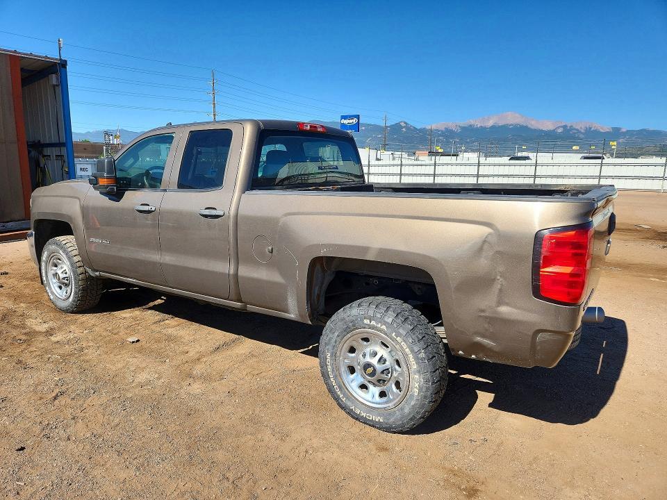 2015 CHEVROLET SILVERADO C2500 HEAVY DUTY — Фото 2 из 12