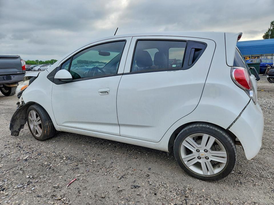 2015 CHEVROLET SPARK LS — Фото 2 из 13