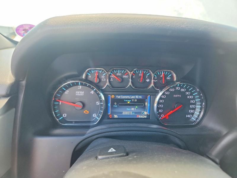 2015 CHEVROLET SUBURBAN K1500 LT — Фото 9 из 13