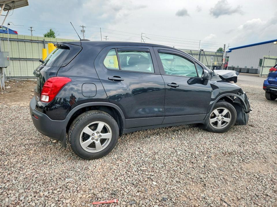 2015 CHEVROLET TRAX 1LS — Фото 3 из 13