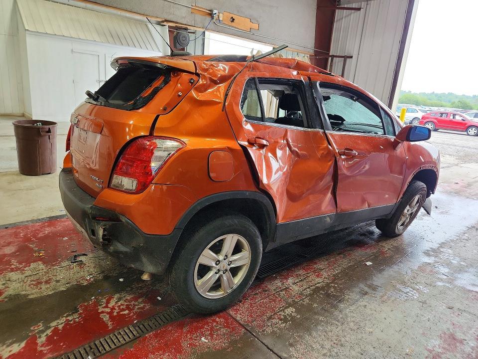 2015 CHEVROLET TRAX 1LT — Фото 3 из 13