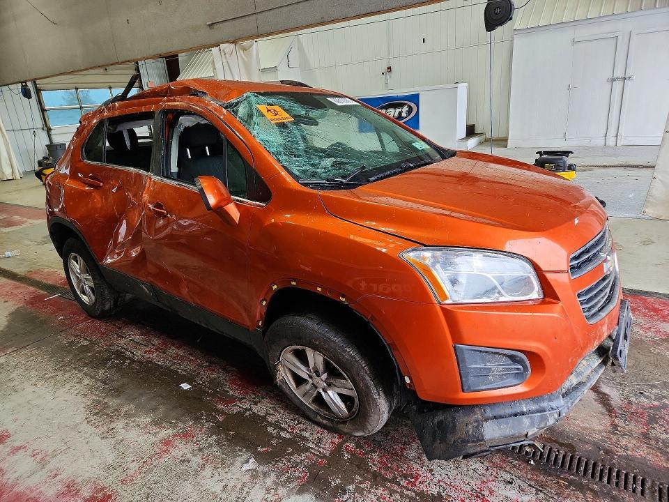 2015 CHEVROLET TRAX 1LT — Фото 4 из 13