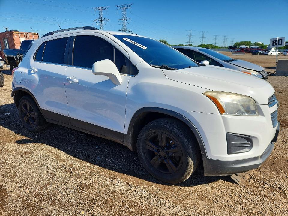 2015 CHEVROLET TRAX 1LT — Фото 4 из 12