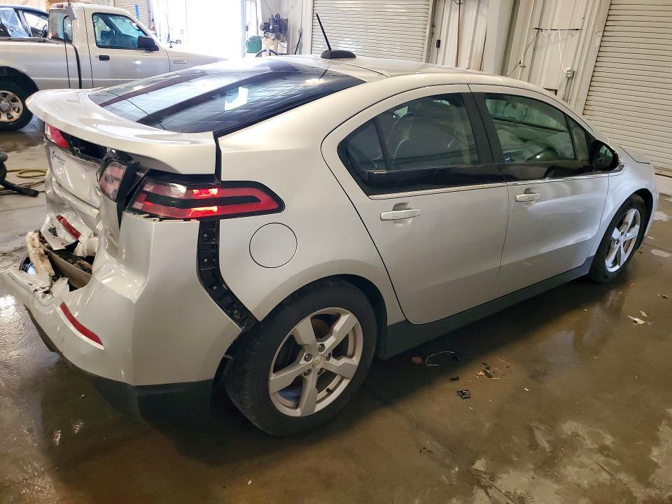 2015 CHEVROLET VOLT — Фото 3 из 12