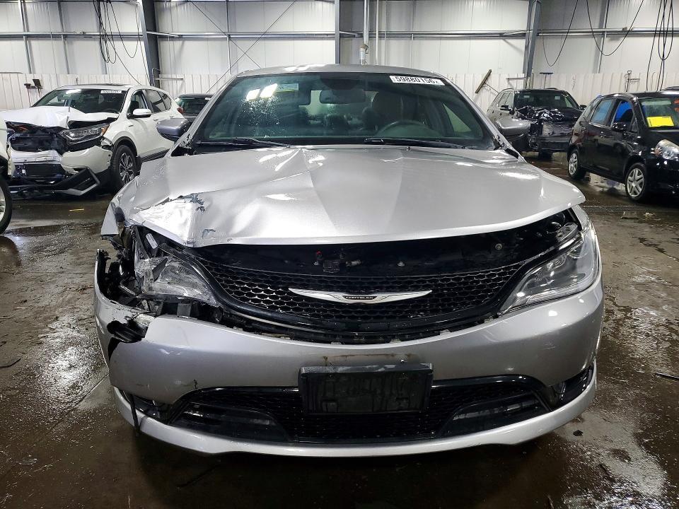 2015 CHRYSLER 200 S — Фото 5 из 12