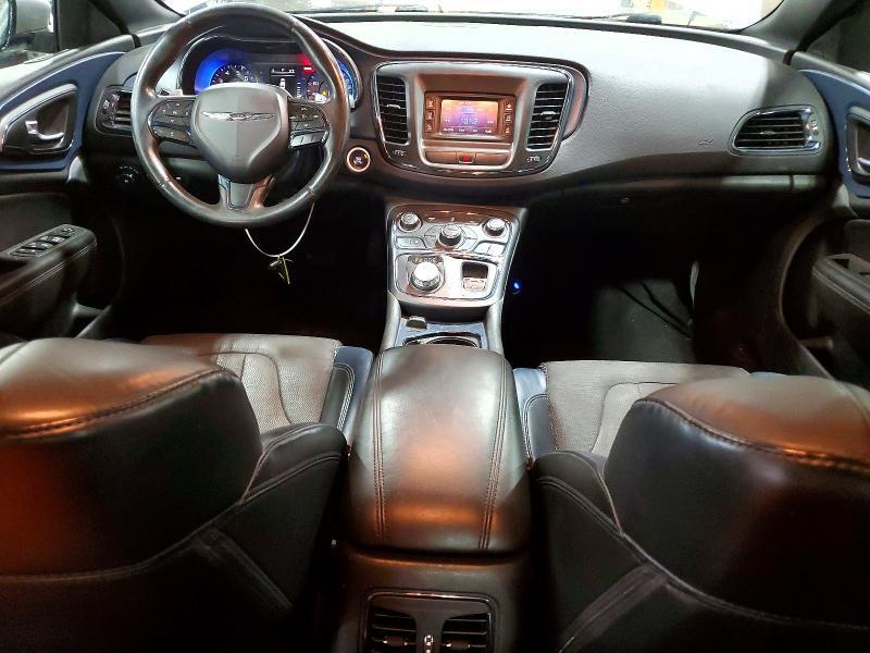 2015 CHRYSLER 200 S — Фото 8 из 12