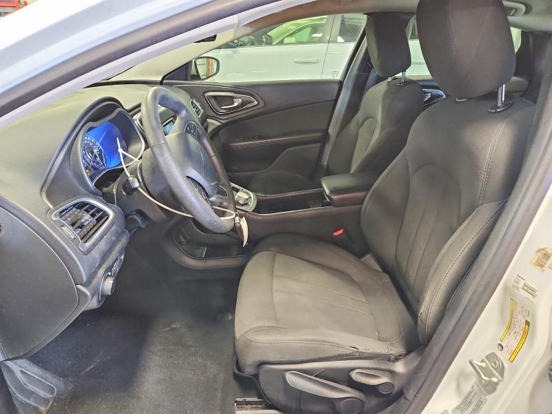 2015 CHRYSLER 200 LIMITED — Фото 7 из 12