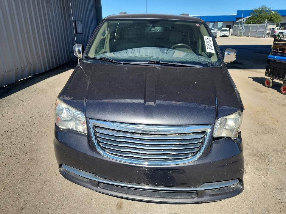 2015 CHRYSLER TOWN & COUNTRY TOURING L — Фото 5 из 13