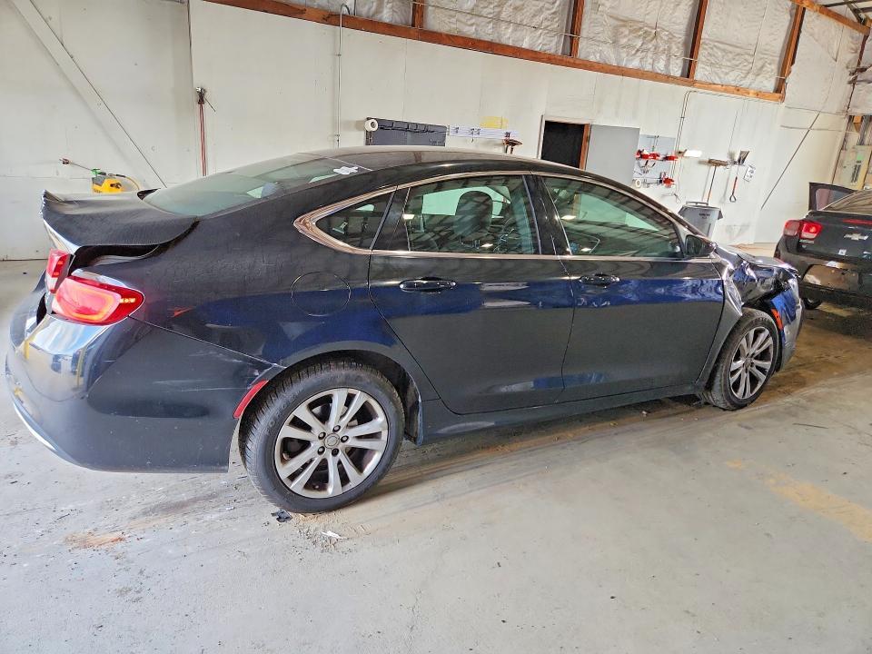 2015 CHRYSLER 200 LIMITED — Фото 3 из 12