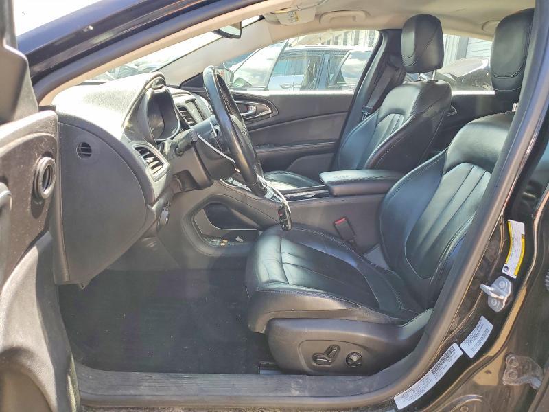 2015 CHRYSLER 200 C — Фото 7 из 12