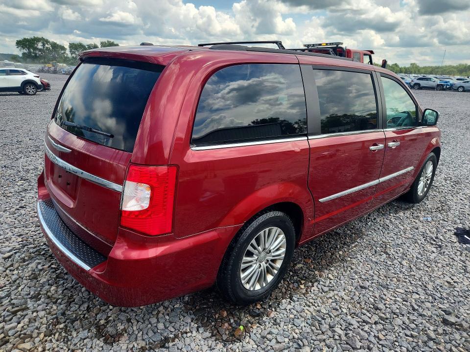 2015 CHRYSLER TOWN & COUNTRY TOURING L — Фото 3 из 13