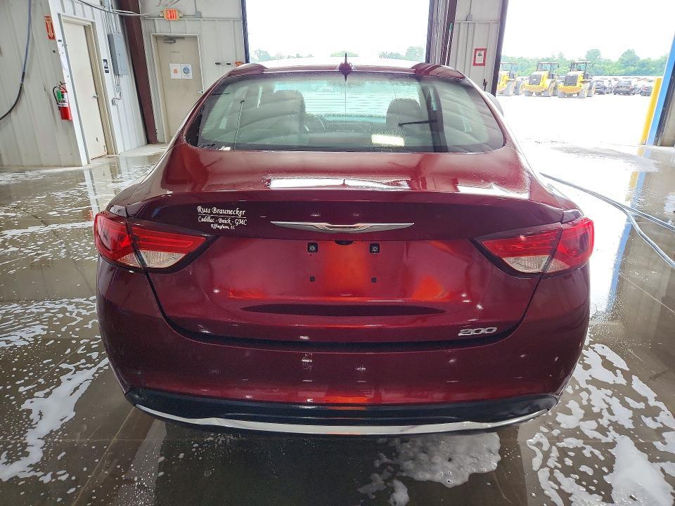 2015 CHRYSLER 200 LIMITED — Фото 6 из 12