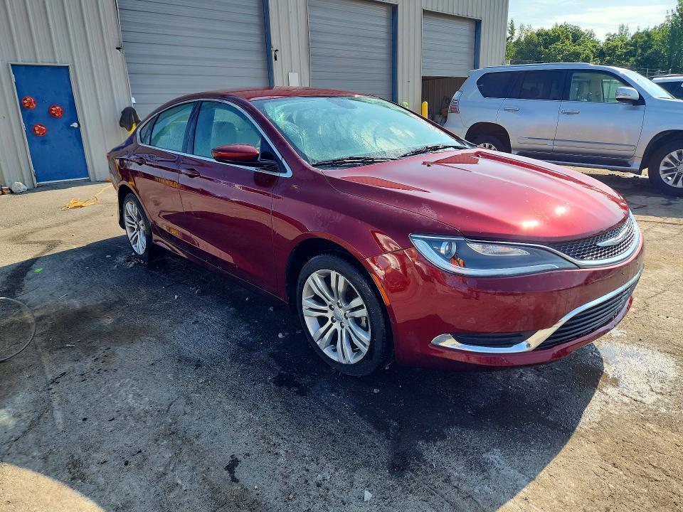 2015 CHRYSLER 200 LIMITED — Фото 4 из 12