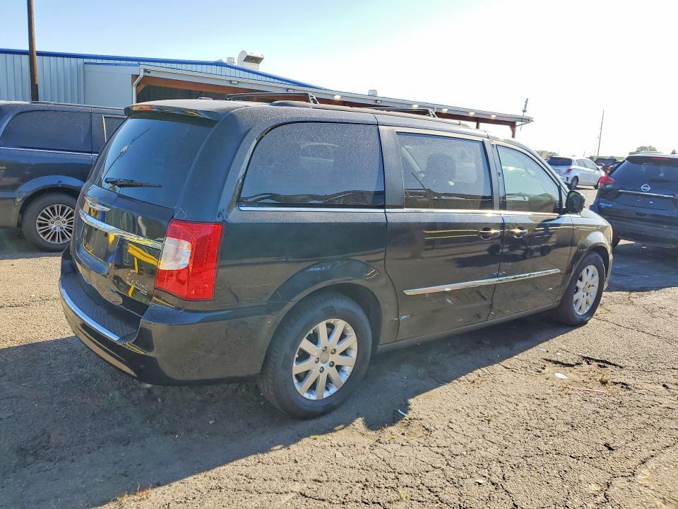2C4RC1BGXFR751538 2015 CHRYSLER TOWN & COUNTRY photo no. 3